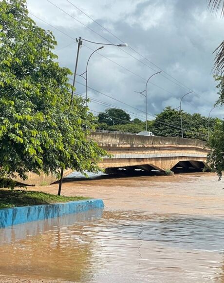 Chuva e trovoadas devem marcar a sexta-feira em Coxim, diz previs&atilde;o
