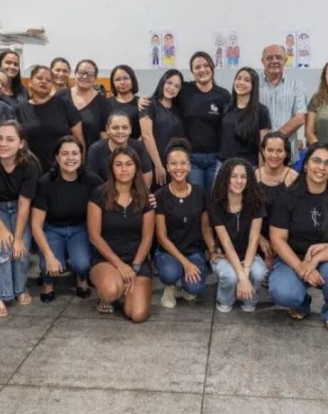 Curso de Libras refor&ccedil;a inclus&atilde;o com participa&ccedil;&atilde;o de 32 alunos