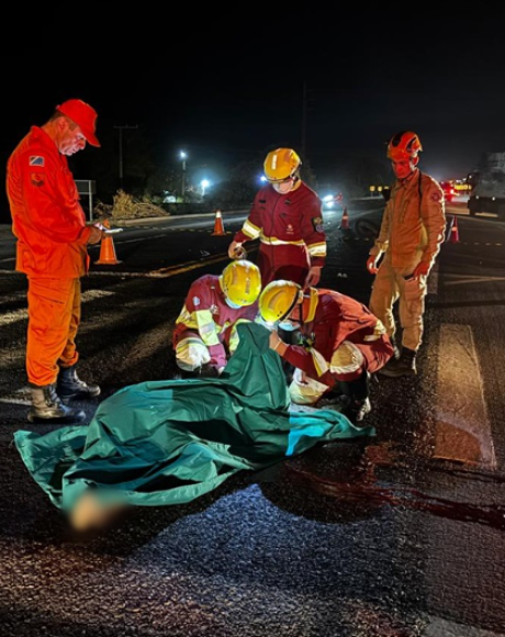 Passageira morre e motociclista fica ferido em colis&atilde;o com carro na BR-163 em Coxim

