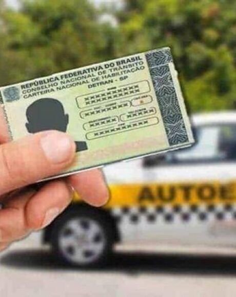 CNH mais acess&iacute;vel: Governo Federal anuncia fim da obrigatoriedade de autoescolas ainda em 2025
