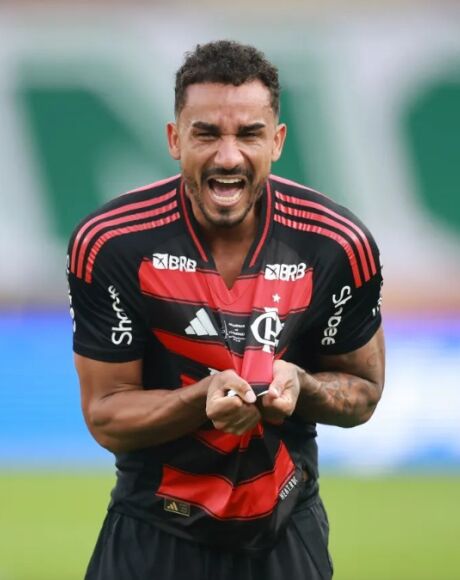 Torcedores vibram em Coxim: Flamengo vence Palmeiras e entra para hist&oacute;ria com tetra da Libertadores