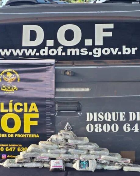 Mulher &eacute; presa pelo DOF em Maracaju com 3,1 kg de haxixe marroquino presos ao corpo
