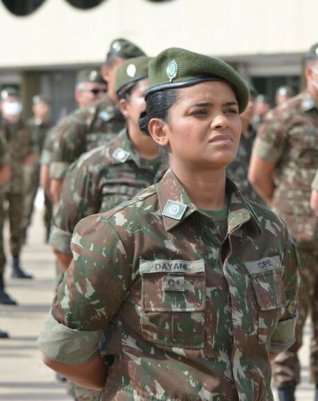 Alistamento militar 2026 come&ccedil;a e abre novamente espa&ccedil;o para participa&ccedil;&atilde;o feminina volunt&aacute;ria 