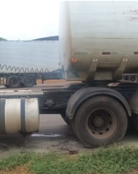 PM resgatam v&iacute;timas ap&oacute;s explos&atilde;o de um pneu em ve&iacute;culo de carga inflam&aacute;vel em Sonora