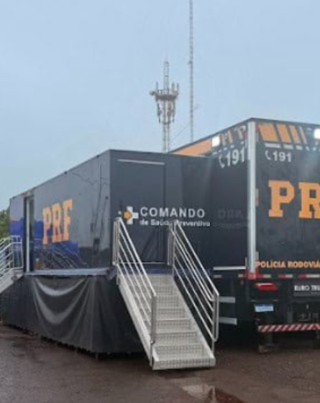 PRF promove comando de sa&uacute;de em Camapu&atilde; com exames para motoristas e moradores
