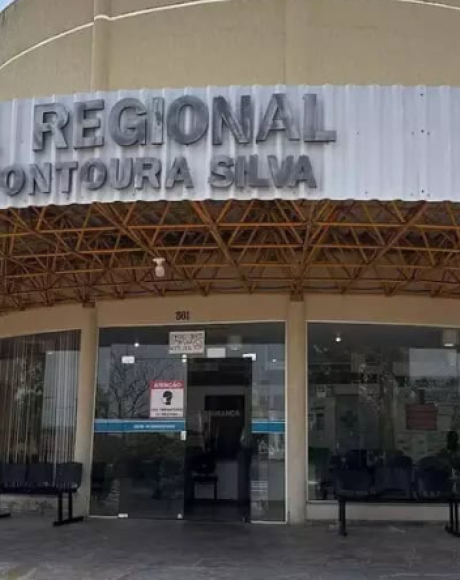 Homem &eacute; atingido por disparos ap&oacute;s trio armado invadir resid&ecirc;ncia no bairro Senhor Divino, em Coxim
