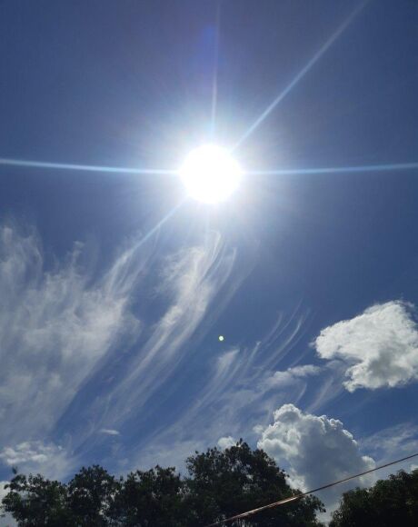 Tempo segue inst&aacute;vel e ter&ccedil;a-feira ser&aacute; de calor com chuva em Coxim