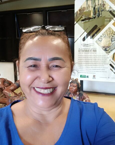 L&uacute;cia da AAVC: entre a fome e o amor, a hist&oacute;ria que transforma dor em esperan&ccedil;a em Coxim