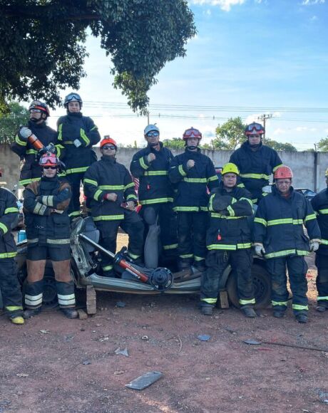 Bombeiros de Coxim realizam curso de salvamento veicular leve para aprimorar atendimento &agrave; popula&ccedil;&atilde;o