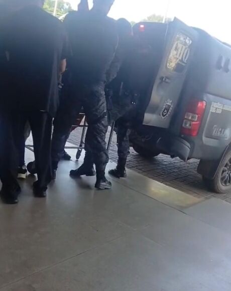 Opera&ccedil;&atilde;o do Choque em Coxim nesta sexta (17) termina com pris&otilde;es e armas apreendidas