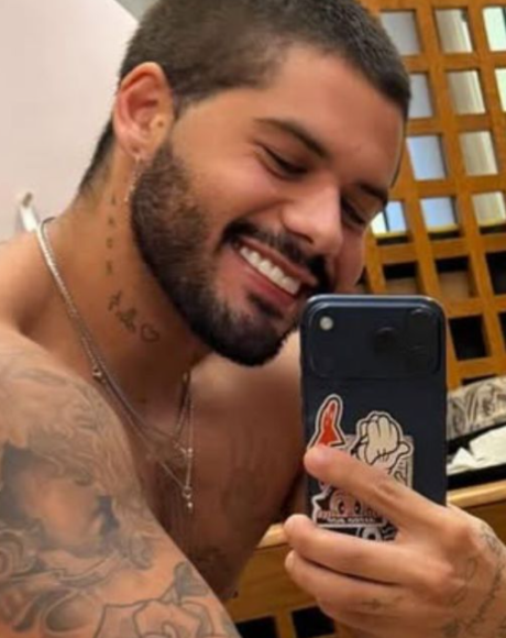 Z&eacute; Felipe est&aacute; prestes a deixar mans&atilde;o de R$ 27 milh&otilde;es