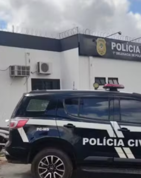 Vizinho que se apresentou como testemunha mente &agrave; pol&iacute;cia e acaba preso por matar mulher a facadas 