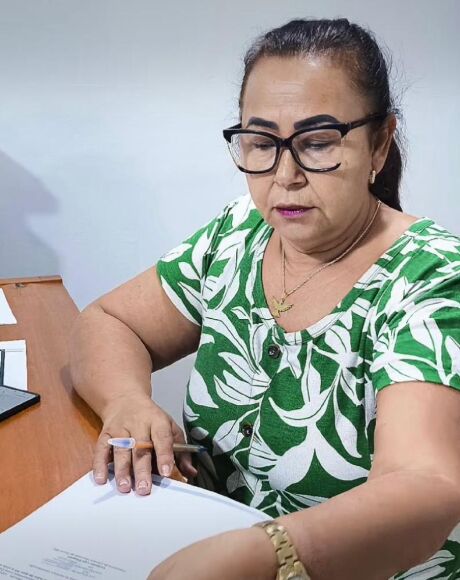 Vereadora Lucia da AAVC acompanha melhorias no Jauru e refor&ccedil;a luta por nova ponte 
