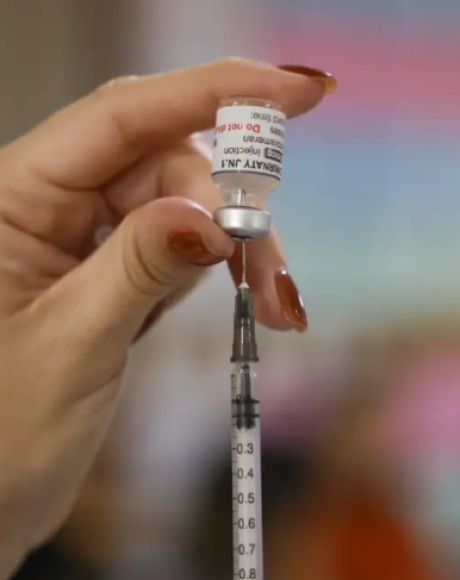 Estudo revela queda de quase 50% na preval&ecirc;ncia do HPV entre jovens ap&oacute;s vacina&ccedil;&atilde;o no Brasil
