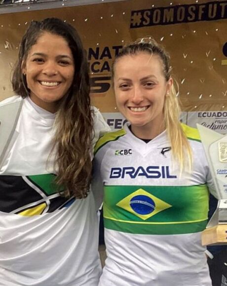 Paola Reis garante vaga olímpica ao Brasil no ciclismo BMX feminino