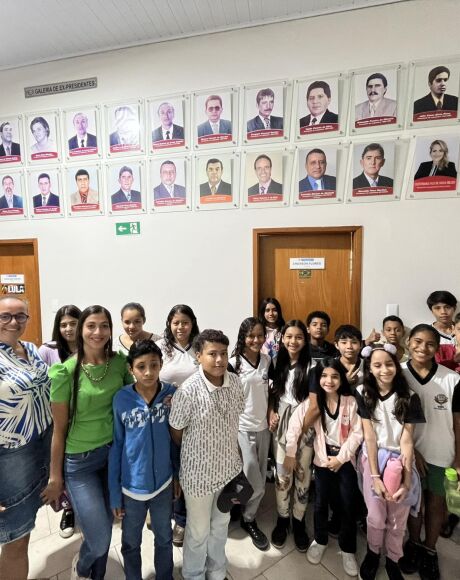 Alunos da rede municipal de ensino visitam a câmara municipal de rio verde