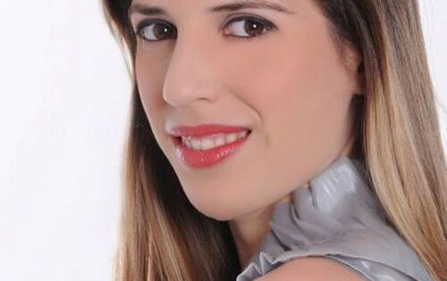 *** Hoje queremos desejar um parab&eacute;ns todo especial para nossa jornalista e grande parceira, Ana Fl&aacute;via Dorsa.Que Deus continue derramando sobre voc&ecirc; e sua familia ben&ccedil;&atilde;os sem medidadas. Parb&eacute;ns !!