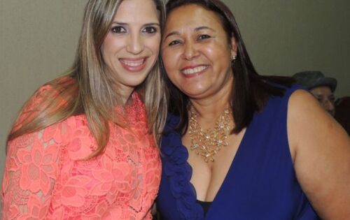 Jornalista Ana Fl&aacute;via Dorsa e a a vereadora L&uacute;cia da AAVC