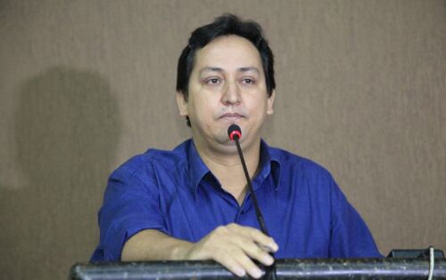 Parab&eacute;ns ao vereador de Sonora, Dalmi Alves, o Tutinha, pela aprova&ccedil;&atilde;o no exame da OAB, estudante do 10&ordm; semestre de Direito. Seus familiares, amigos, esposa Francielle e os filhos Juan e Raul te parabenizam e te desejam sucesso!!!!