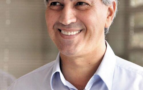 Carreata Tucana ***Hoje o candidato ao governo do Estado, Reinaldo Azambuja (PSDB) estar&aacute; em Coxim cumprindo agenda de campanha. A concentra&ccedil;&atilde;o ser&aacute; &agrave;s 13hs em frente &agrave; R&aacute;dio Band FM de onde sair&aacute; uma carreata pelas principais avenidas da cidade. 