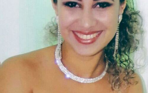 ***Evangelista e Advenir, pais de Tamilla Souza, parabenizam a filha pela a aprova&ccedil;&atilde;o no teste de vestibular para o curso de Biomedicina em uma universidade de Fernand&oacute;polis (SP). &ldquo;Que o sucesso esteja lhe acompanhando nesta nova fase!!!&rdquo; 