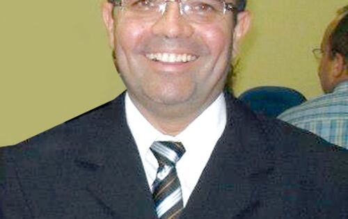 Ontem quem comemorou idade nova foi o gerente da CASSEMS de Coxim Paulo Alves de Souza, Parab&eacute;ns e muitas felicidades!!