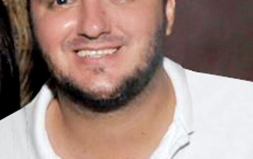 ***Ao nosso colaborador, amigo e parceiro Rudinei Gomes desejamos os votos de muito sucesso e felicidades pelo seu anivers&aacute;rio a ser comemorado neste domingo (19). Admiramos seu empenho, seu carater e sua pr&oacute;atividade. Essas virtudes lhe fazem &uacute;nico e
