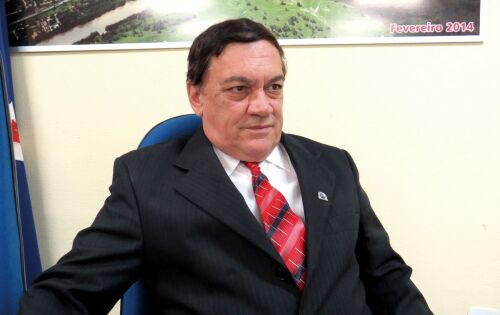 *** Nossos parab&eacute;ns de amanh&atilde; (6) vai para o Vereador de Coxim Algemiro de Sousa. 