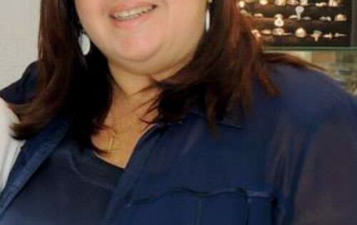  *** Nosso carinho especial para a empres&aacute;ria Andrea Costa (Andrea J&oacute;ias), pelo seu niver ontem (4). Desejamos muitas felicidades!!