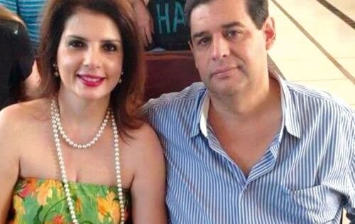 ***Parab&eacute;ns para o Dr. Pedro Ronny que ontem completou mais um ano de vida. Na foto ao lado da esposa Sandra Argerin.