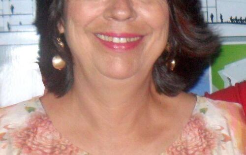 *** Felicidades a Maria Sonia Santos que ontem completou mais um ano de vida Parab&eacute;ns!!!