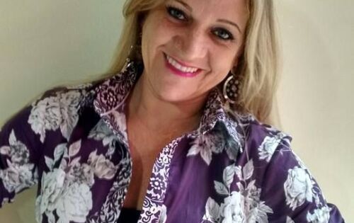 ***Parab&eacute;ns para esta radialista linda e sempre de bem com a vida Rosana Amaral (Band FM) que neste s&aacute;bado completa mais um ano de vida. Felicidade!!!
