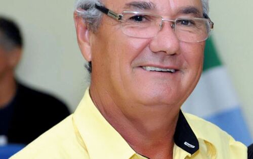 Secret&aacute;rio de Obras de Coxim, Carlos Oliveira Rezende que na pr&oacute;xima segunda-feira (12) comemora seu anivers&aacute;rio. Parab&eacute;ns!!!