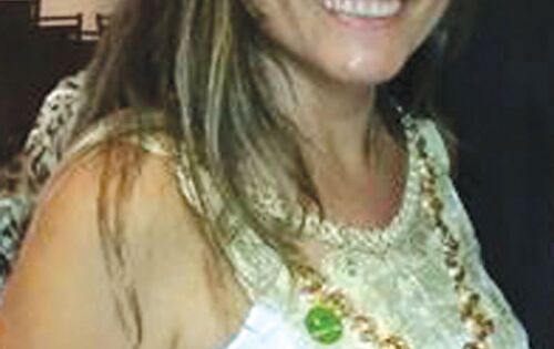 Ontem quem apagou velinha foi Edymara Leite Felicidades!!!
