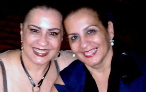 As irm&atilde;s Oliva Maria e Nivia Argerin Rossatto que completam mais um ano de vida hoje. Desejamos muita paz, sa&uacute;de e sucesso. Parab&eacute;ns!!!