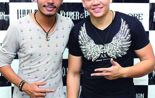 Neste s&aacute;bado em Coxim acontece o primeiro show da dupla Kleber & Ruan. O evento ser&aacute; no Juvenal Pub. Eles que j&aacute; tem 3 anos de carreira, v&atilde;o fazer um grande show para os coxinenses, trazendo o melhor do sertanejo universit&aacute;rio. N&atilde;o perca!!!