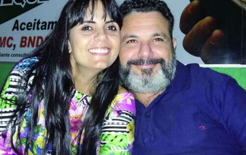 Na foto o casal Walter Andr&eacute; Junior e Suzi (Tapera do Waltinho). Ele que no pr&oacute;ximo domingo estar&aacute; completando mais um ano de vida. Parab&eacute;ns!!!