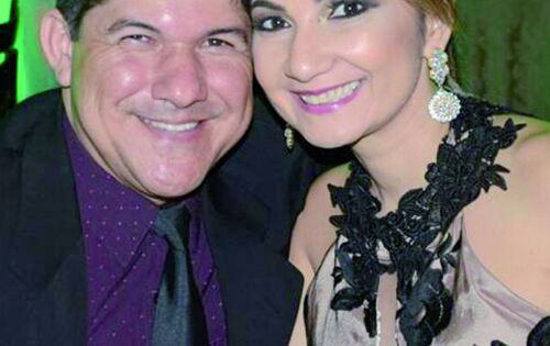 Na foto o casal Samuel e Marleide Vaz. Ela que hoje est&aacute; completando mais um ano de vida. Parab&eacute;ns!!!