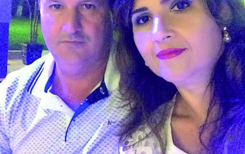Recebendo hoje os parab&eacute;ns pelo anivers&aacute;rio a artista pl&aacute;stica Ana L&ugrave;cia Perez. Sa&uacute;de, paz e muito sucesso sa&ocirc; os votos do marid&atilde;o Olavo Perez, familiares e amigos!!