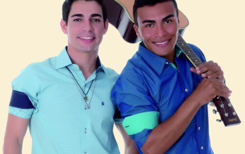 SERTANEJO UNIVERSIT&Aacute;RIO A dupla coxinense Murilo & Fernando estar&atilde;o gravando participa&ccedil;&atilde;o no pr&oacute;ximo dia 27/09, do programa Stenio Mello Show em S&atilde;o Paulo, no canal fechado, onde apresentar&atilde;o seus grandes sucessos. Boa sorte &agrave; dupla. Prestigiem os nossos 