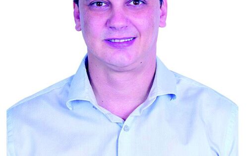 Nossos parab&eacute;ns de hoje vai para o vereador de Coxim Jhonny Guerra Gai. Felicidades e que seus sonhos se concretizem!!