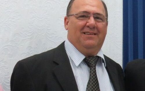 Nossos Parab&eacute;ns de hoje vai para o presidente da ACIAC de Coxim, Cl&agrave;udio Pesso que completa idade nova. Felicidades!!!