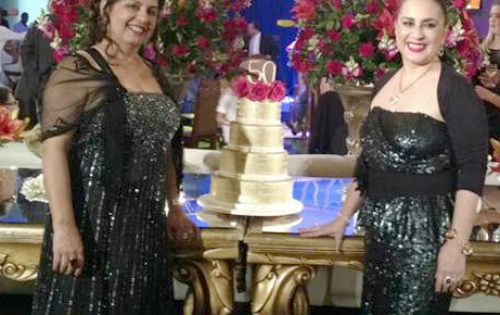 Hoje as irm&atilde;s g&ecirc;meas Oliva Argerin M&uuml;ller e Nivia Mara Argerin Rossatto comemoram idade nova. Queremos desejar parab&eacute;ns &agrave; estas duas pessoas maravilhosas, cuja atividade profissional bem como a social &eacute; de fundamental import&acirc;ncia para a sociedade coxinens