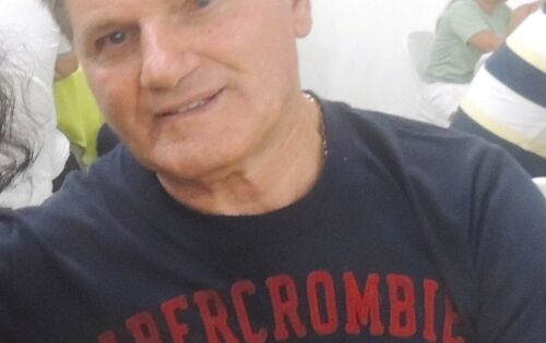 Parab&eacute;ns para o empres&aacute;rio Ant&ocirc;nio Lorenzi Sobrinho (Hotel Neves) que na segunda- feira(01) comemorou mais um ano de vida. Desejamos muitas felicidades!!!