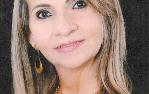 Domingo(27) quem receber&aacute; os parab&eacute;ns pelo niver &eacute; Vera Franco. Felicidades!