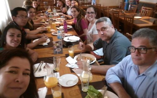 Toda equipe da Jucems no estado em almo&ccedil;o de confraterniza&ccedil;&atilde;o durante semin&aacute;rio ocorrido no &uacute;ltimo final de semana no Sebrae em CG.