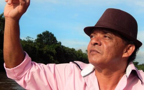 O m&uacute;sico e apresentador Toninho, comemora hoje mais um anivers&aacute;rio. Desejamos sa&uacute;de, paz e bem. Parab&eacute;ns
