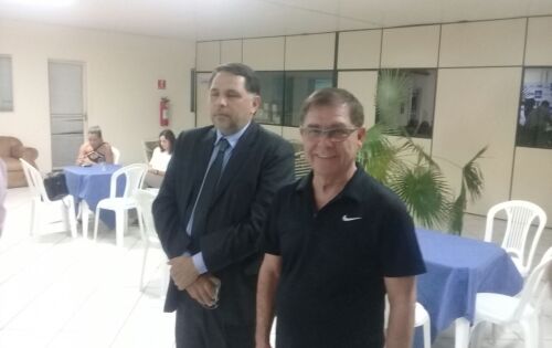 Prof. Dr. Victor Paiva e Prof. Paulo C&eacute;sar Mansano, palestrantes de sucesso e novas caras de sucesso da m&iacute;dia.