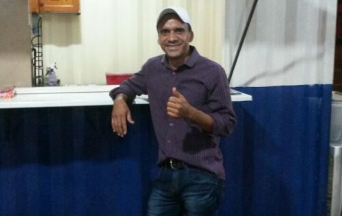 Ronaldo Ferreira Pereira instalou na regi&atilde;o do Parati na capital o seu Espetos na Brasa" e reconstruiu a pra&ccedil;a existente no lugar transformando -a no mais interessante espa&ccedil;o gastron&ocirc;mico da cidade. Pol&iacute;ticos e empres&aacute;rios s&atilde;o vistos por l&aacute; toda semana.