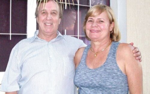 Parab&eacute;ns aos diretores da Band FM e Natureza FM, o casal Ant&ocirc;nio Carlos Jos&eacute; (Toninho) e T&acirc;nia z que est&atilde;o comemorando seus anivers&aacute;rios. Ela que comemorou ontem e ele que estar&aacute; comemorando na pr&oacute;xima segunda-feira (09). Felicidades!!!
